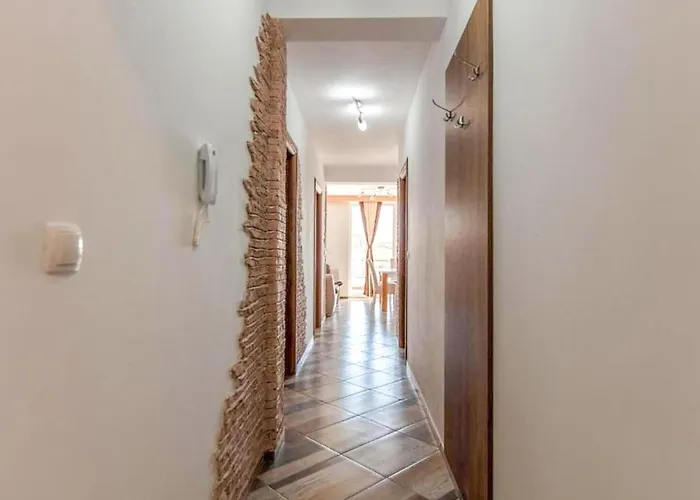 Lovely In With Wifi Apartamento